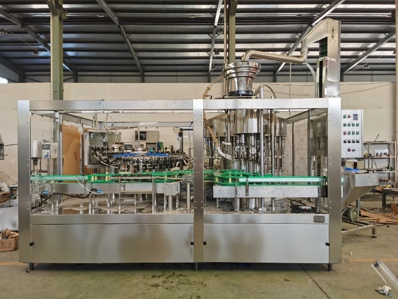 Ice Cream Pasteurizer Machine - Bira İçecekleri Plastik Şişe Dolum, Kapaklama,