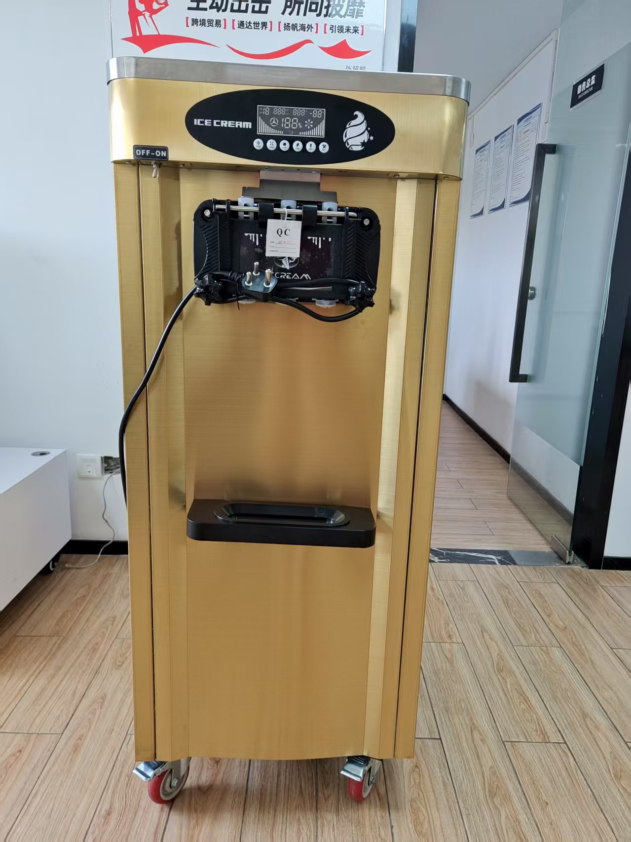 Yüksek Verimli 3 Çeşitli Ayakl - Commercial Gelato Maker Machine incelemesi ve fiyatı